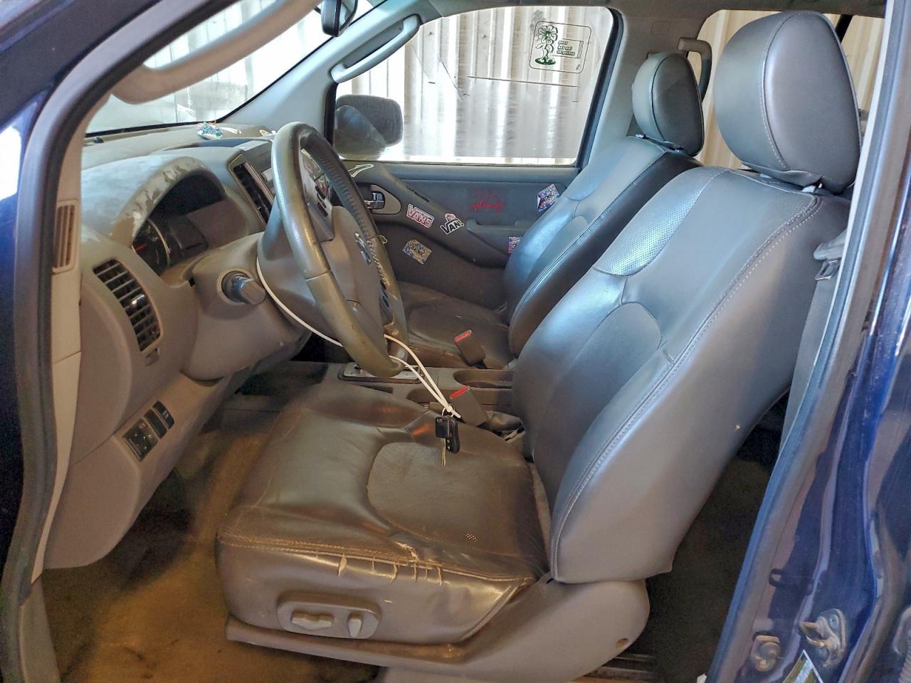 2011 NISSAN FRONTIER S photo 7