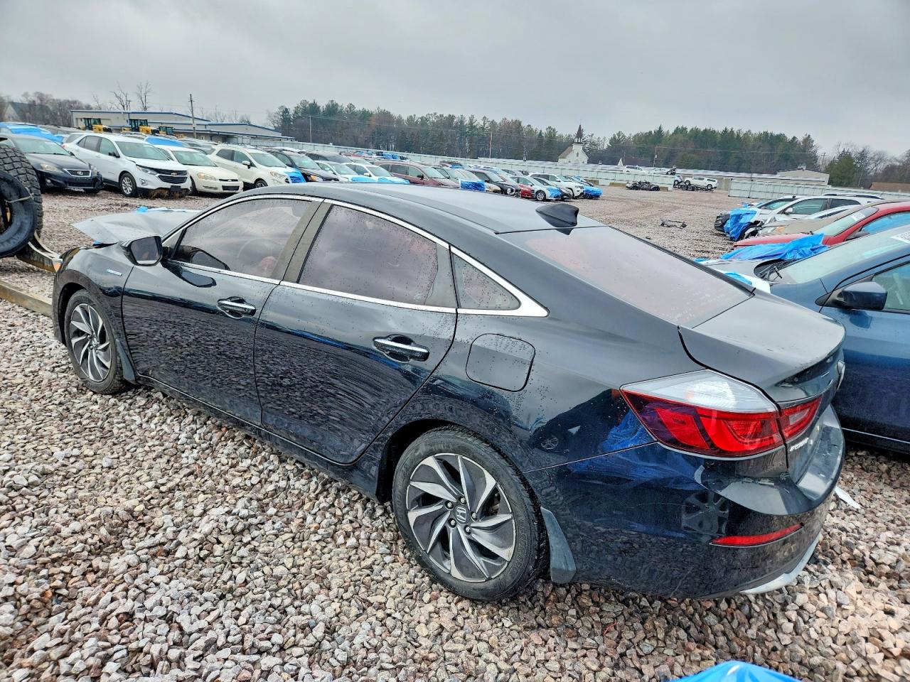 2019 HONDA INSIGHT TOURING photo 2