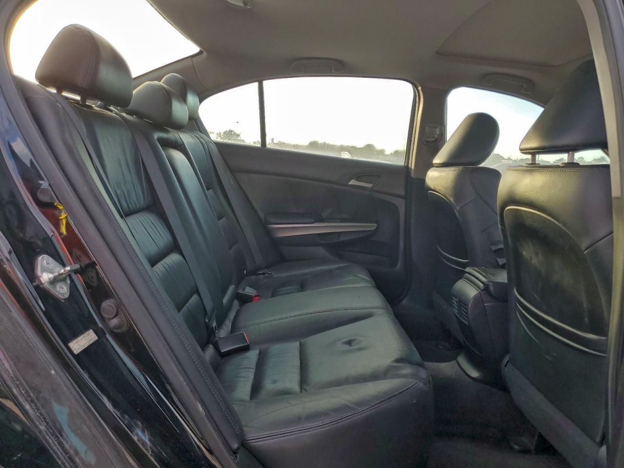 2010 HONDA ACCORD EXL photo 10
