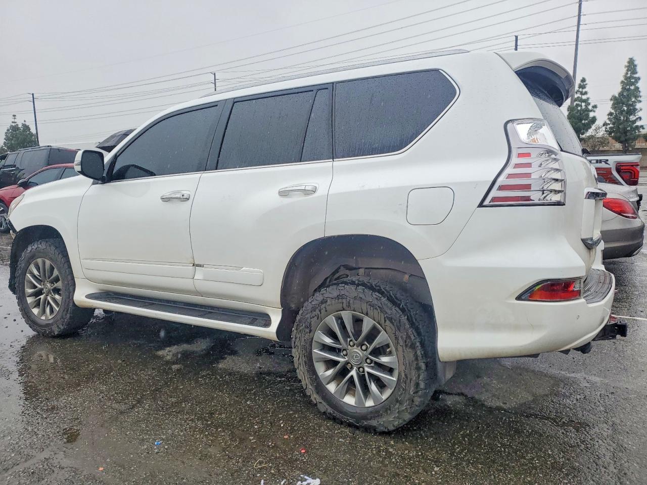 2015 LEXUS GX 460 PREMIUM photo 2