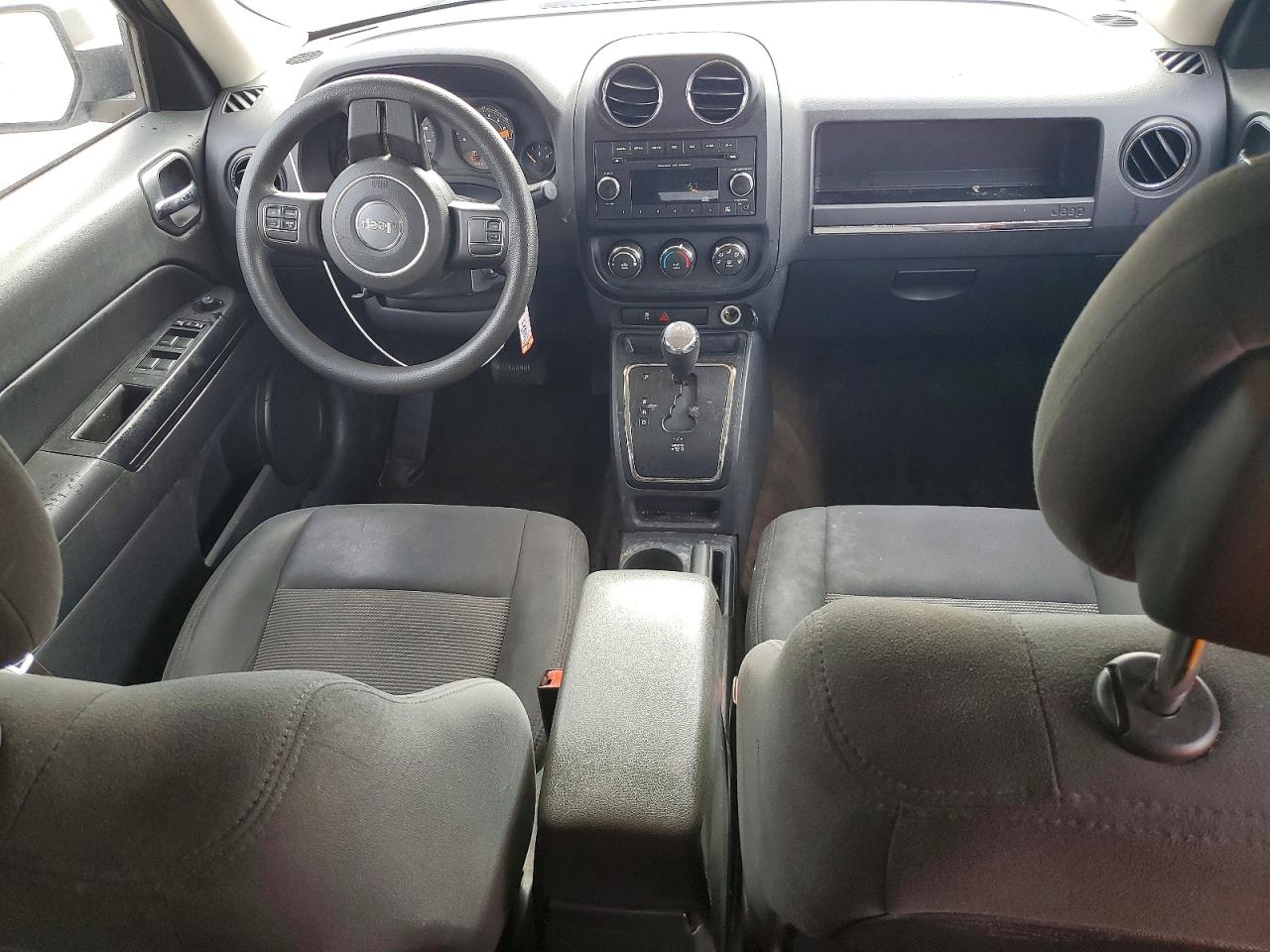 2015 JEEP PATRIOT SPORT photo 15