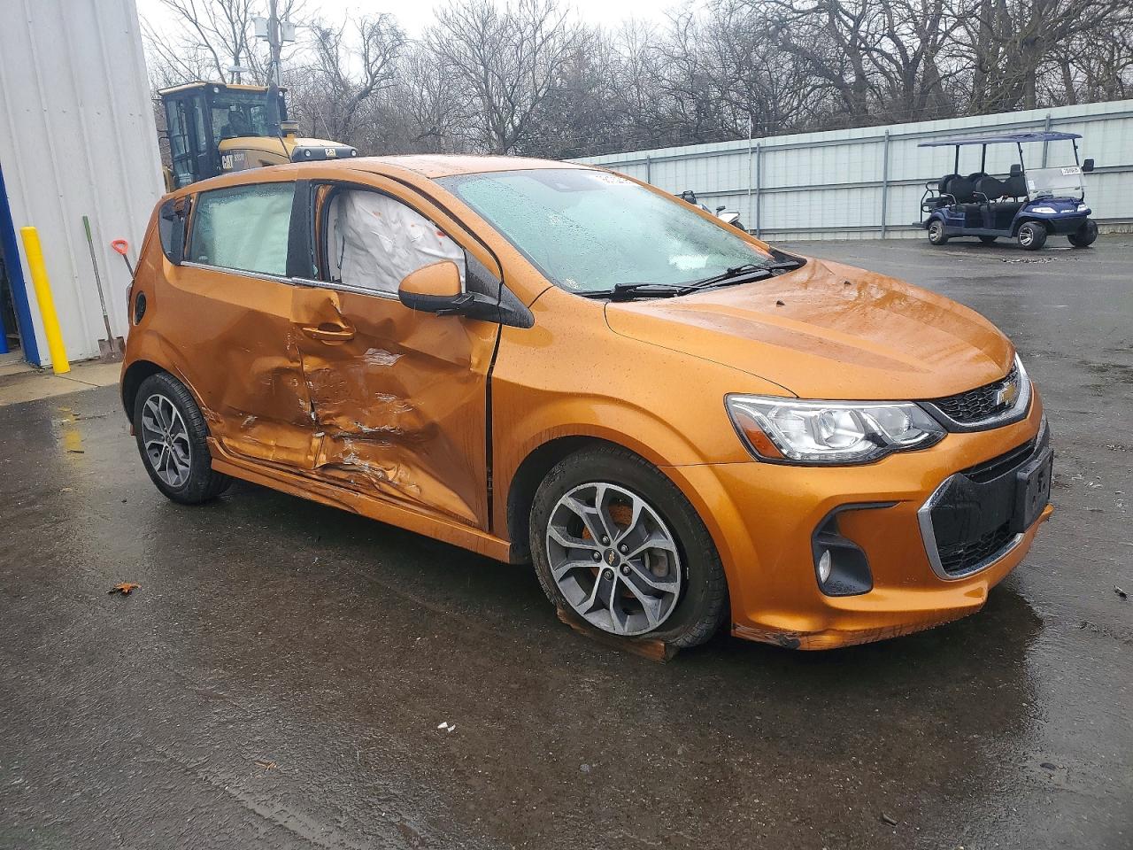 2017 CHEVROLET SONIC LT photo 10