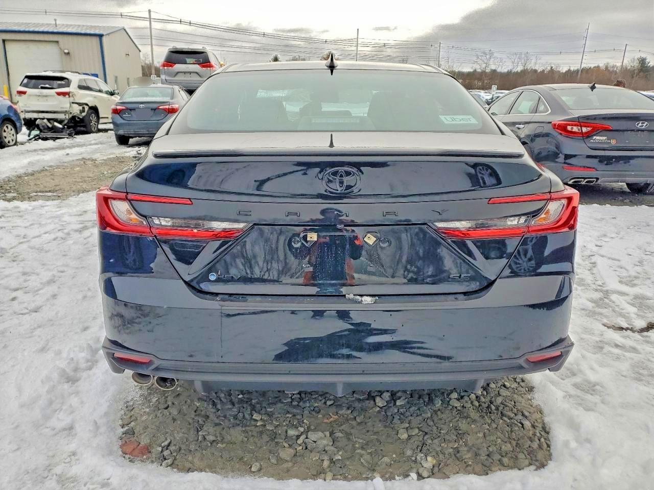 2025 TOYOTA CAMRY XSE photo 16
