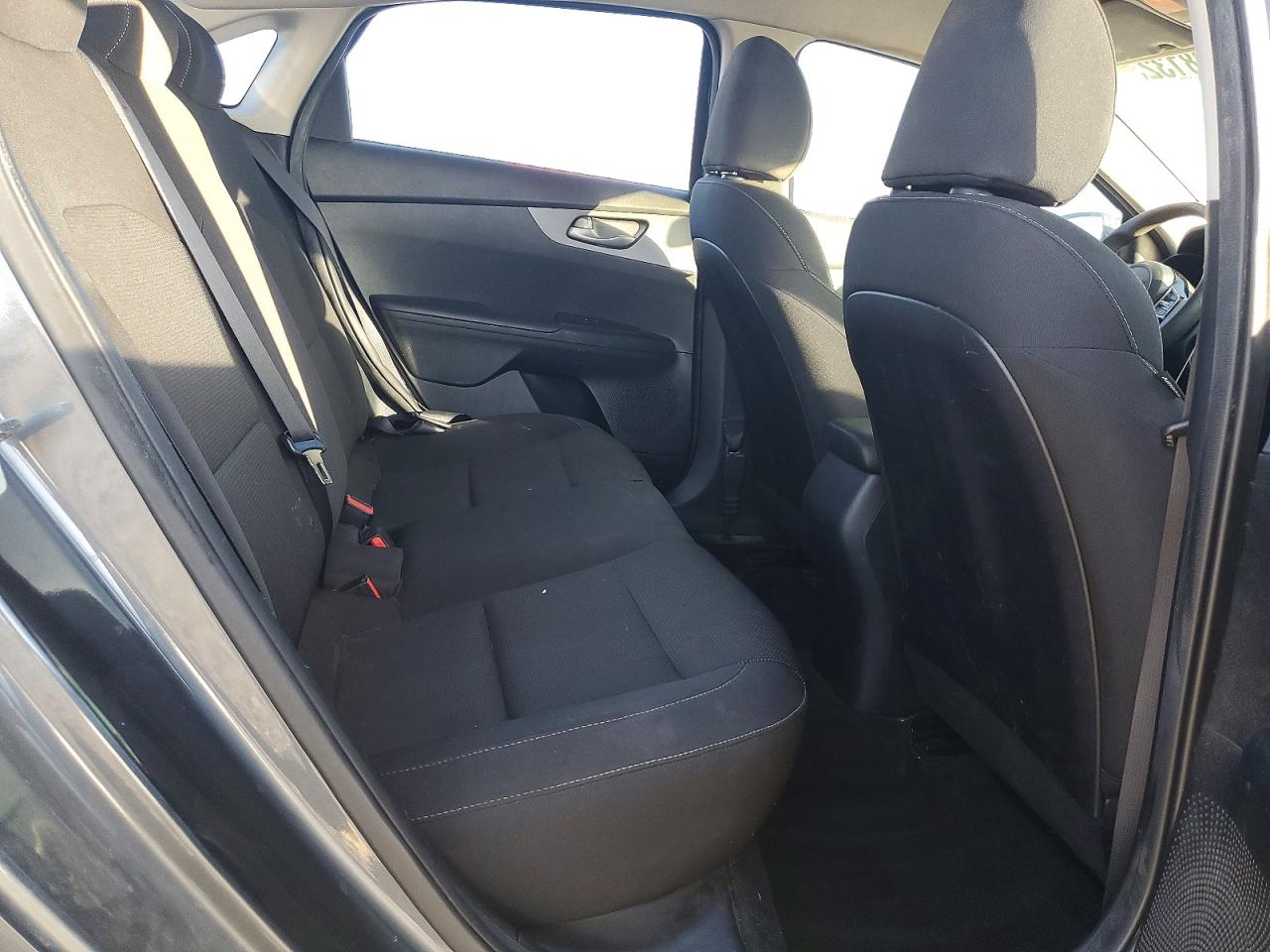 2020 KIA FORTE FE photo 10