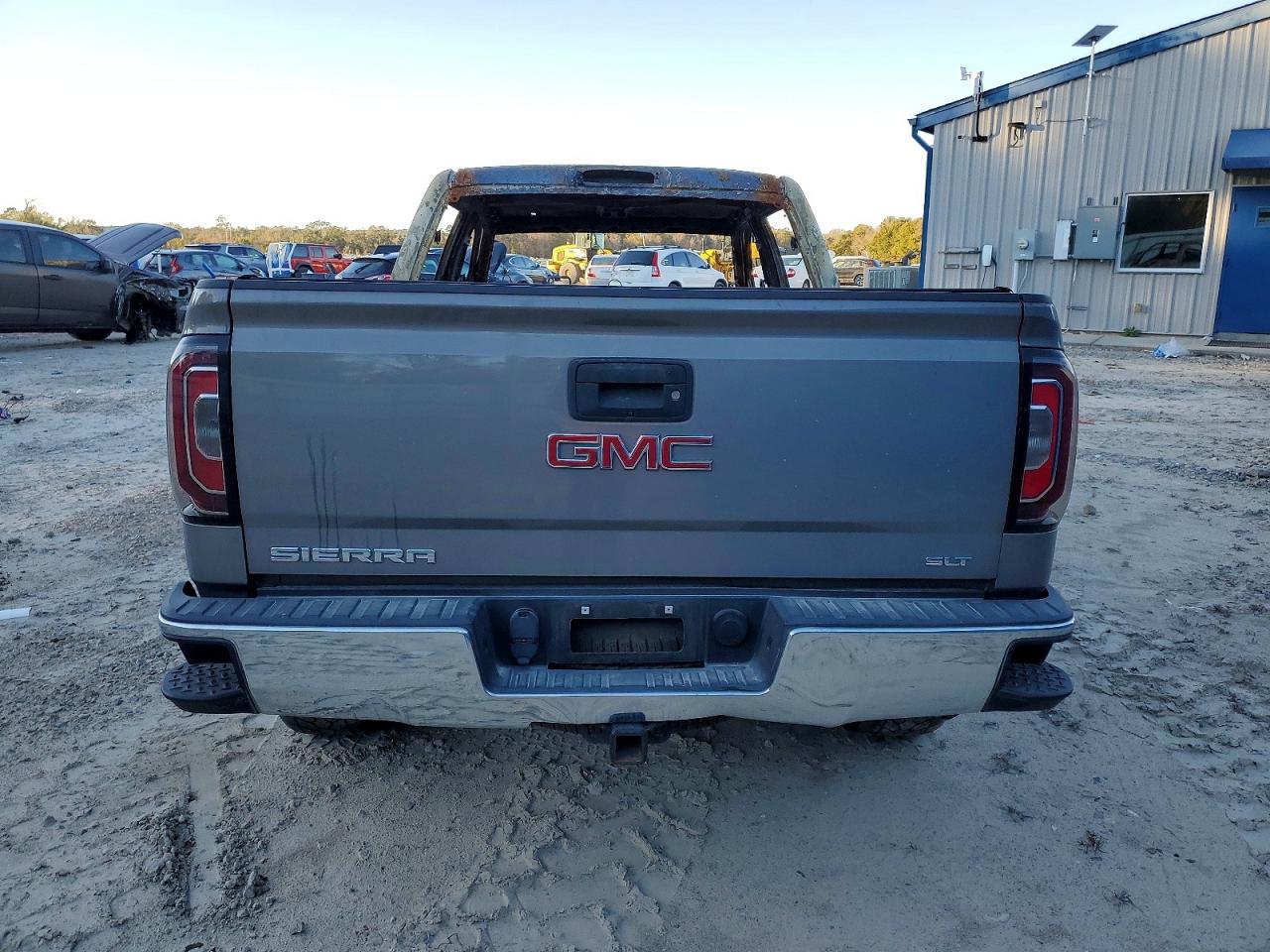 2017 GMC SIERRA C1500 SLT photo 6