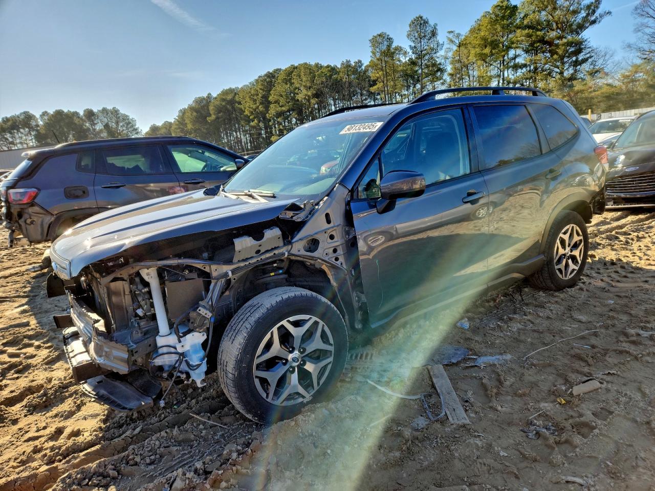 2021 SUBARU FORESTER