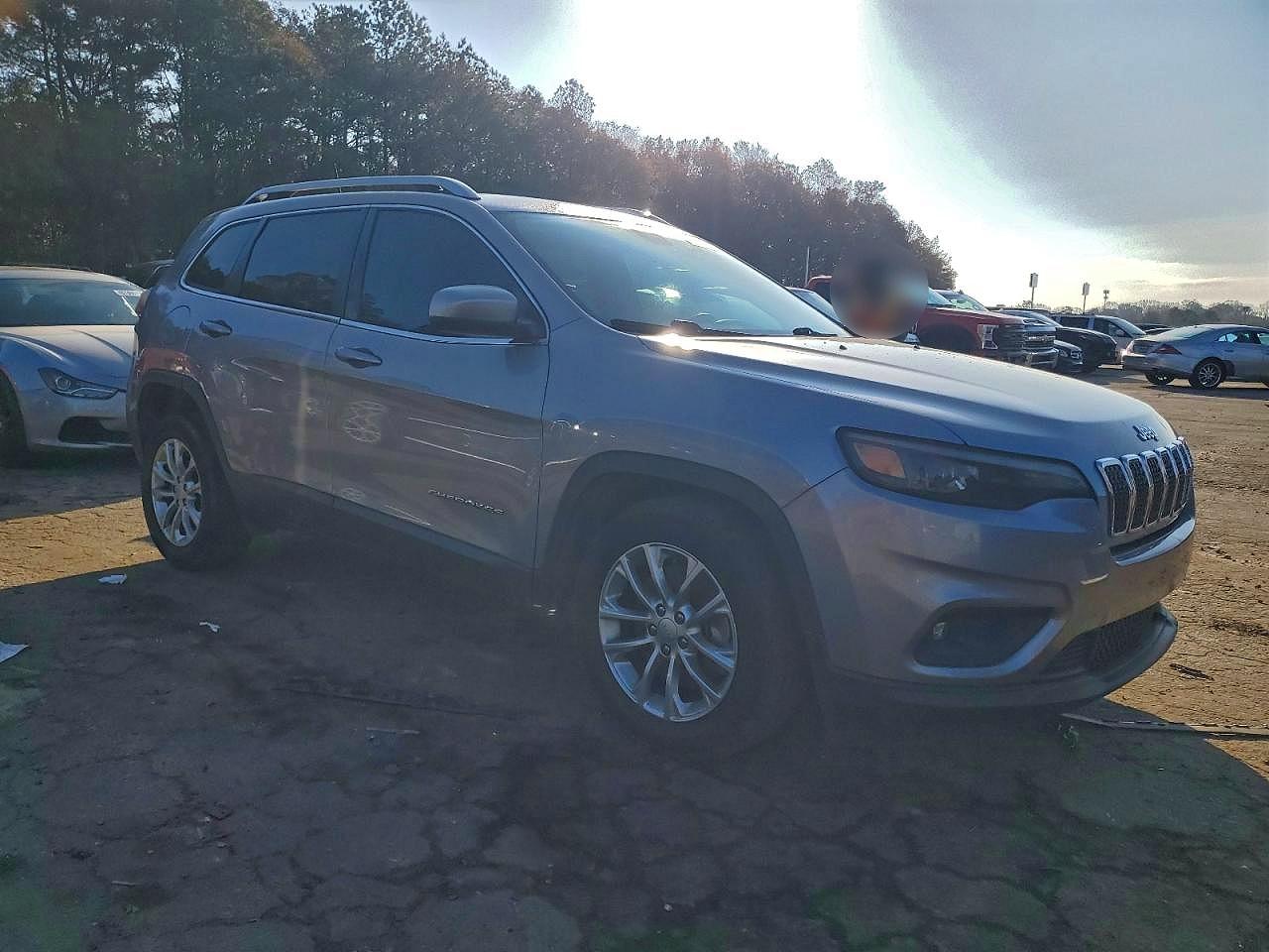 2019 JEEP CHEROKEE LATITUDE photo 4