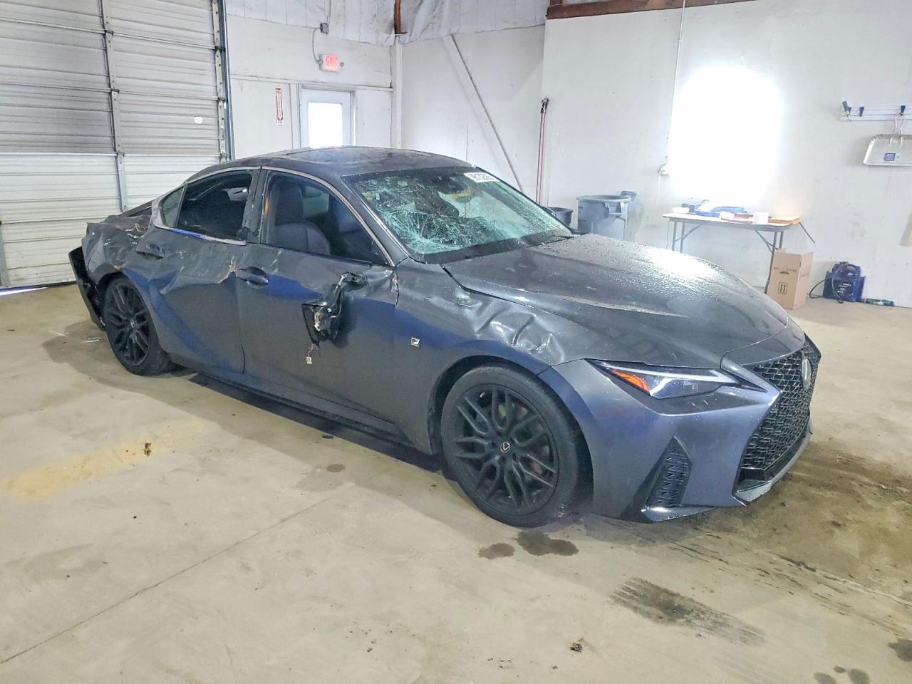 2021 LEXUS IS 350 F SPORT photo 4