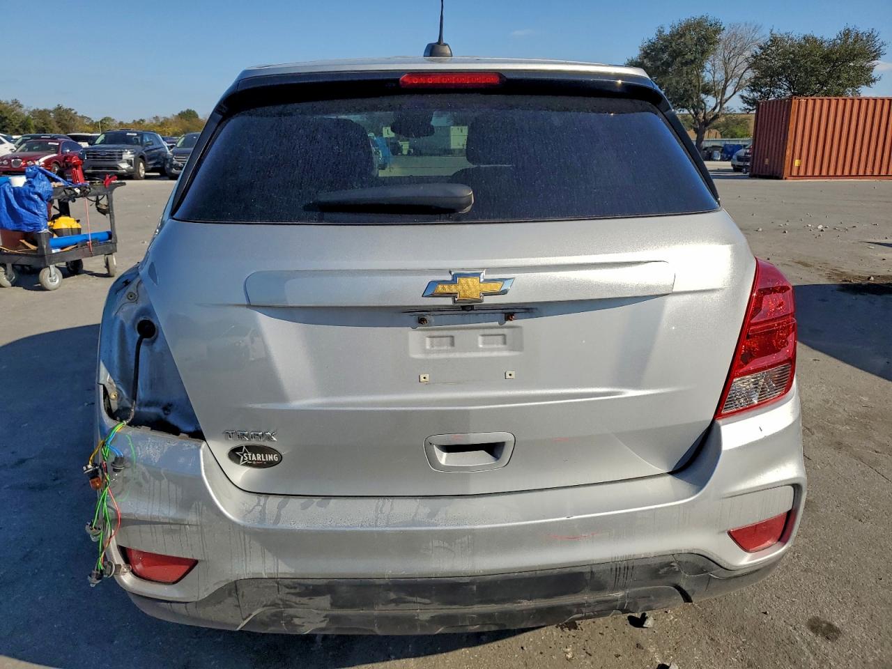 2021 CHEVROLET TRAX LS photo 6