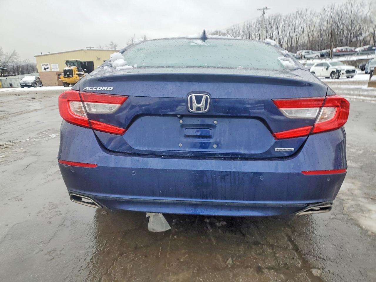 2018 HONDA ACCORD TOURING photo 6