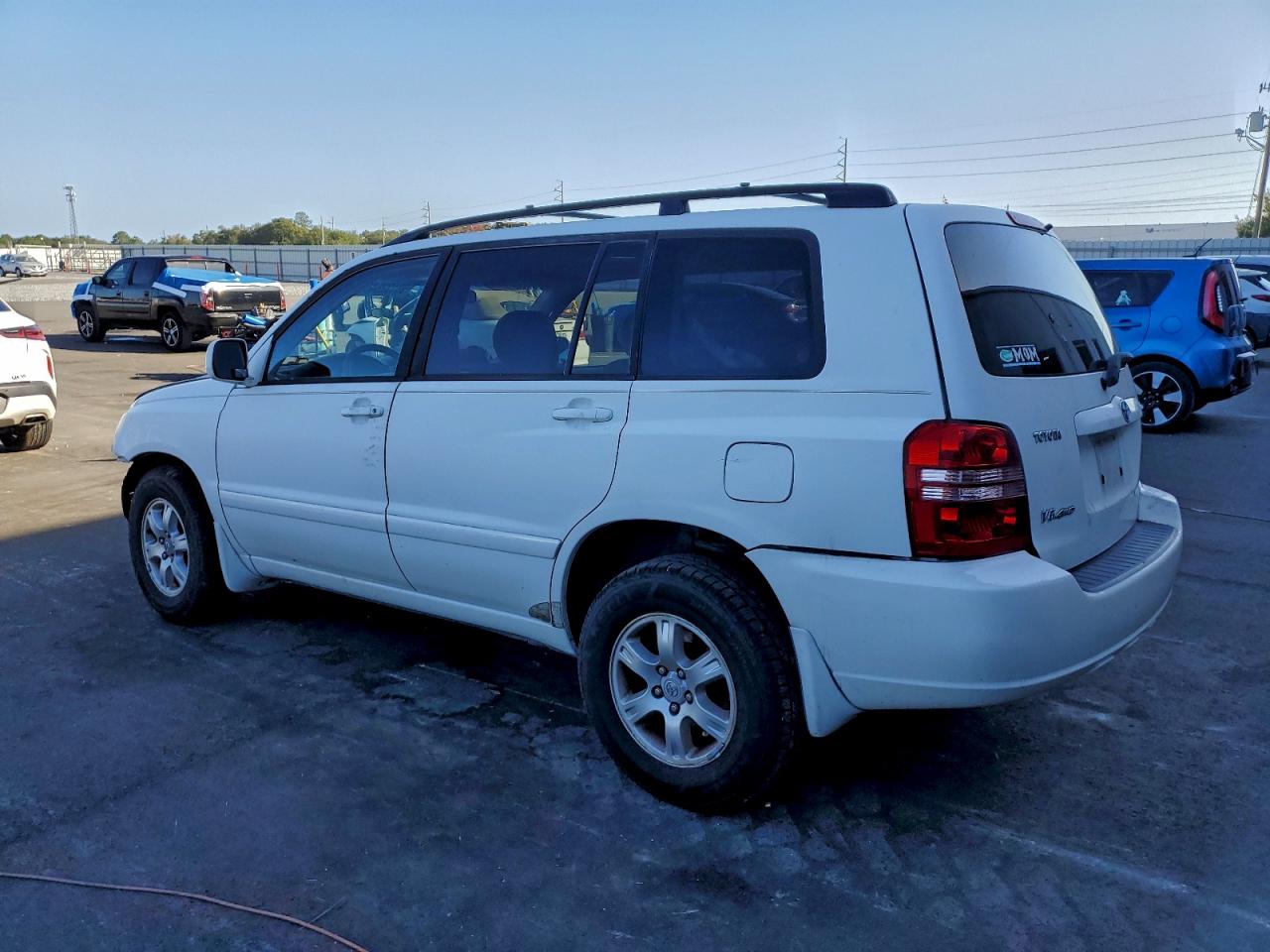 2003 TOYOTA HIGHLANDER LIMITED photo 2