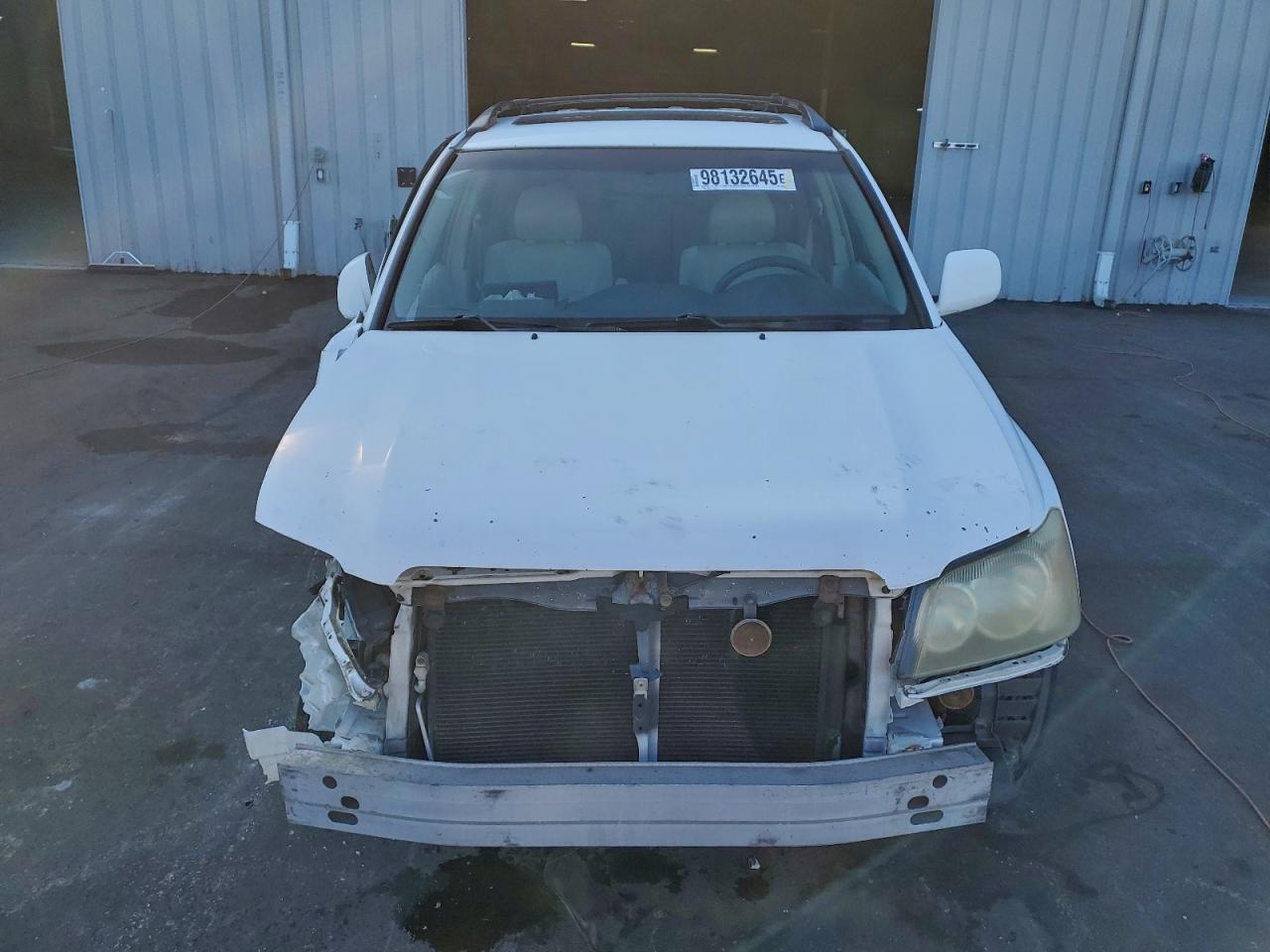 2003 TOYOTA HIGHLANDER LIMITED photo 5