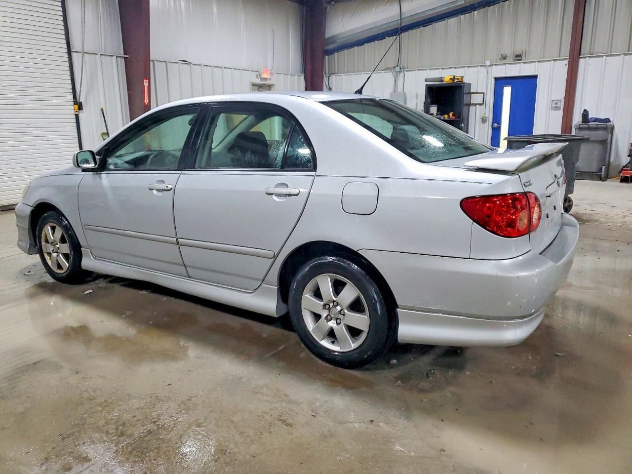 2007 TOYOTA COROLLA S photo 2