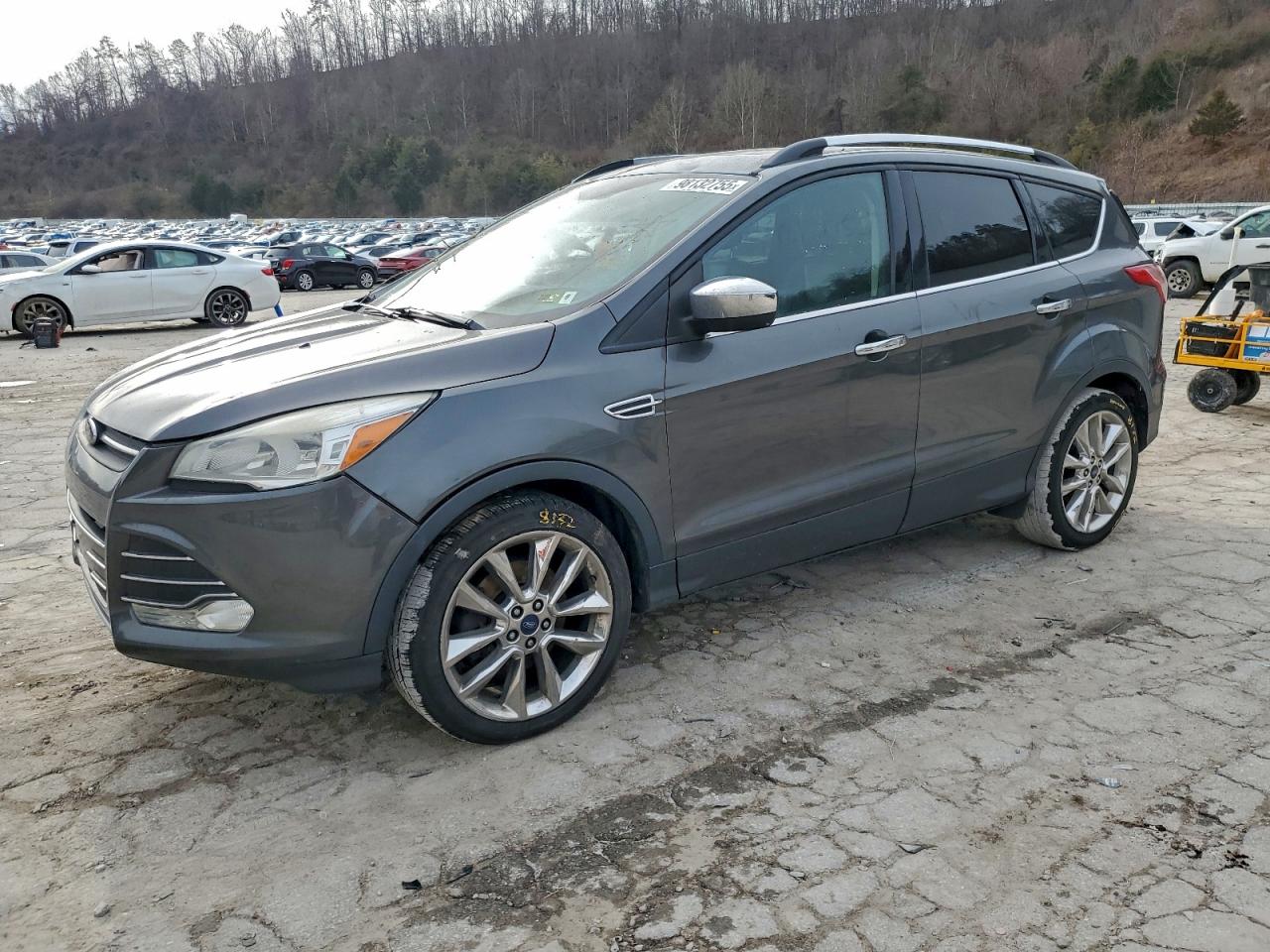 2016 FORD ESCAPE