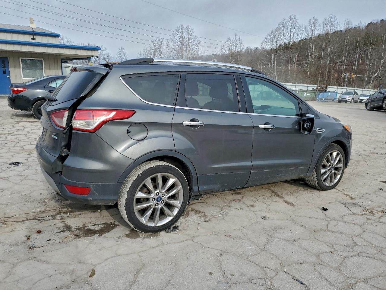 2016 FORD ESCAPE SE photo 5