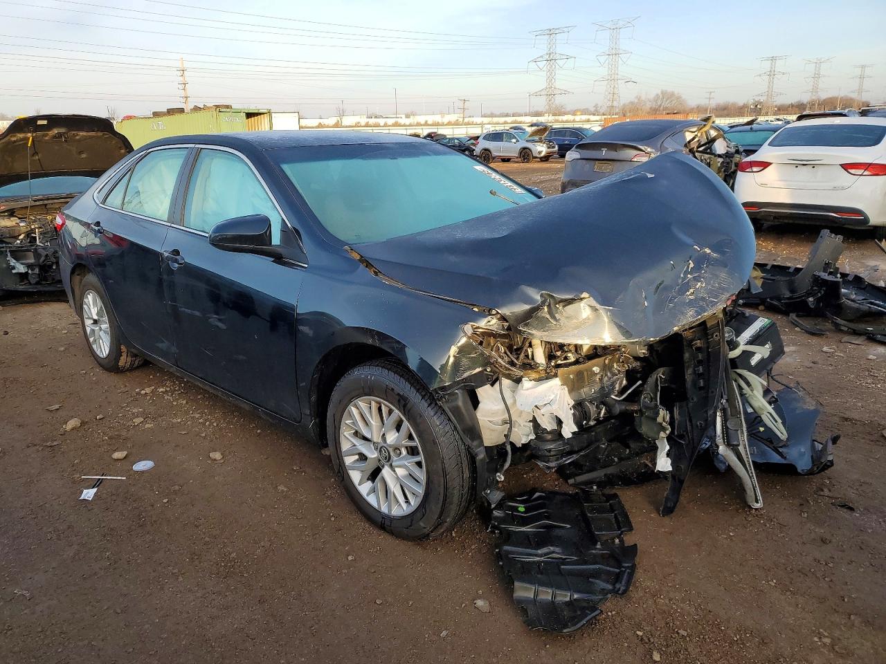 2017 TOYOTA CAMRY LE photo 10