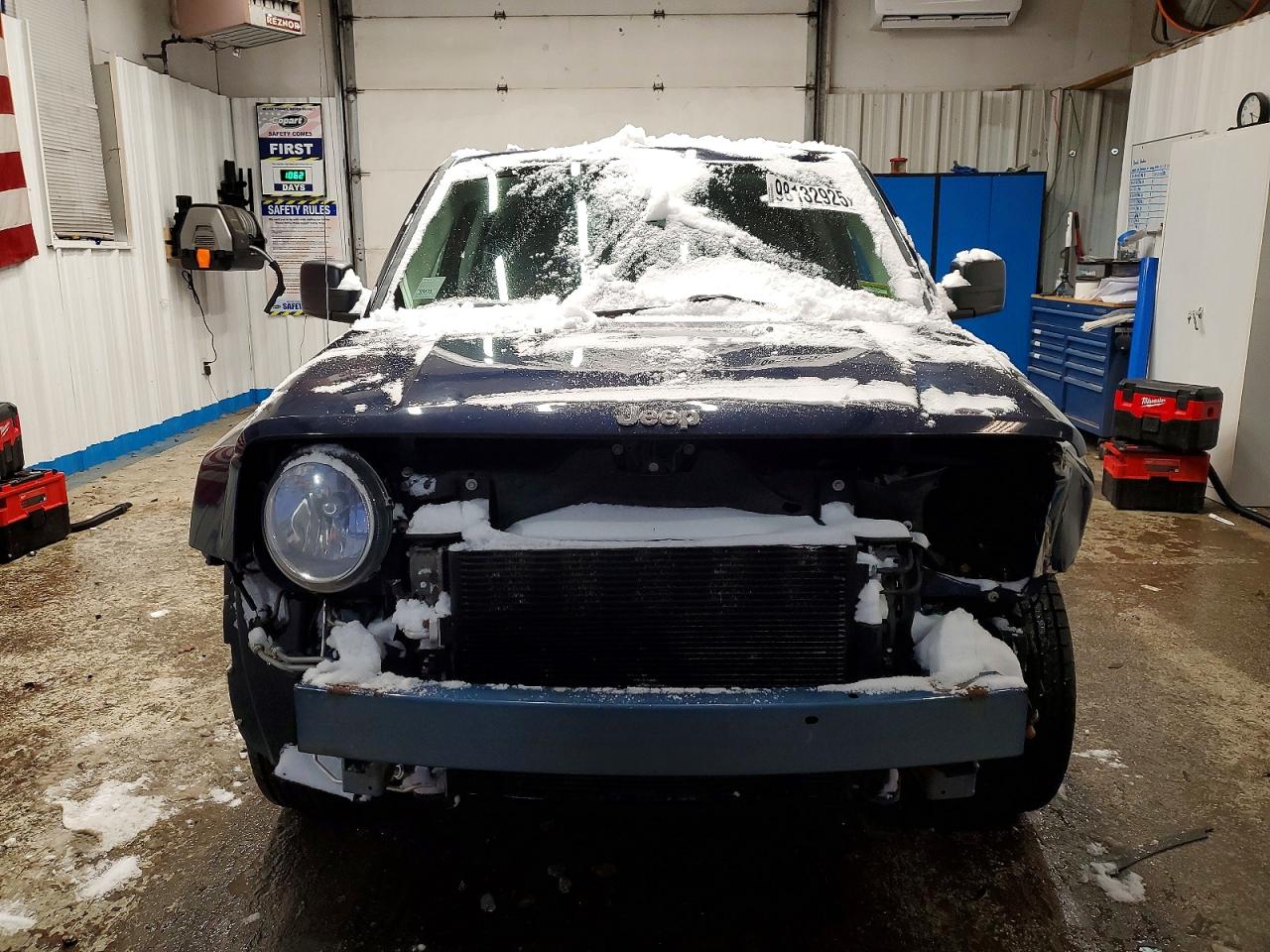 2014 JEEP PATRIOT SPORT photo 5