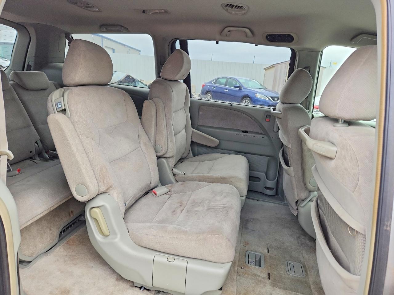 2005 HONDA ODYSSEY EX photo 11