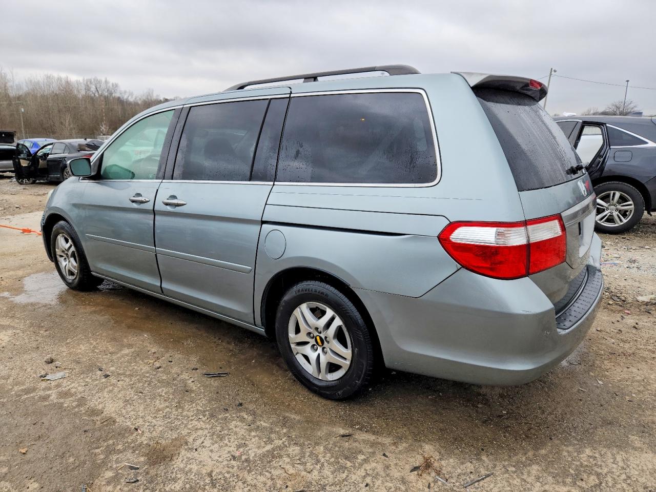2005 HONDA ODYSSEY EX photo 2