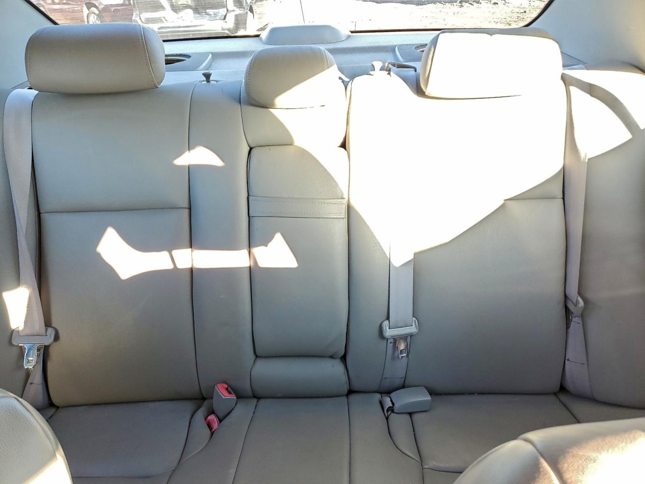 2006 TOYOTA CAMRY LE photo 10
