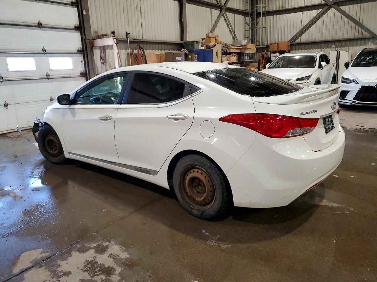 2013 HYUNDAI ELANTRA GLS photo 2