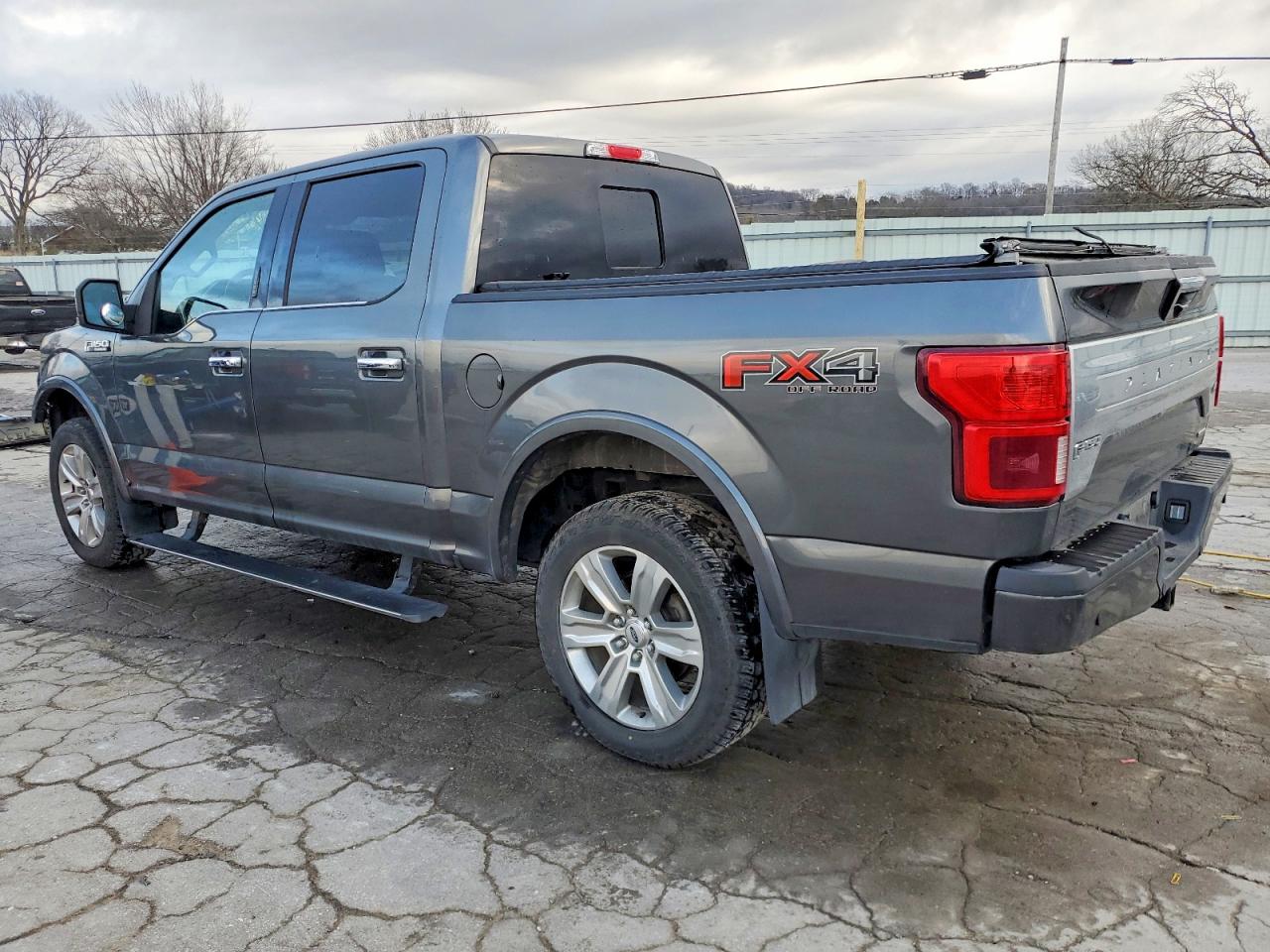 2020 FORD F150 SUPERCREW photo 2