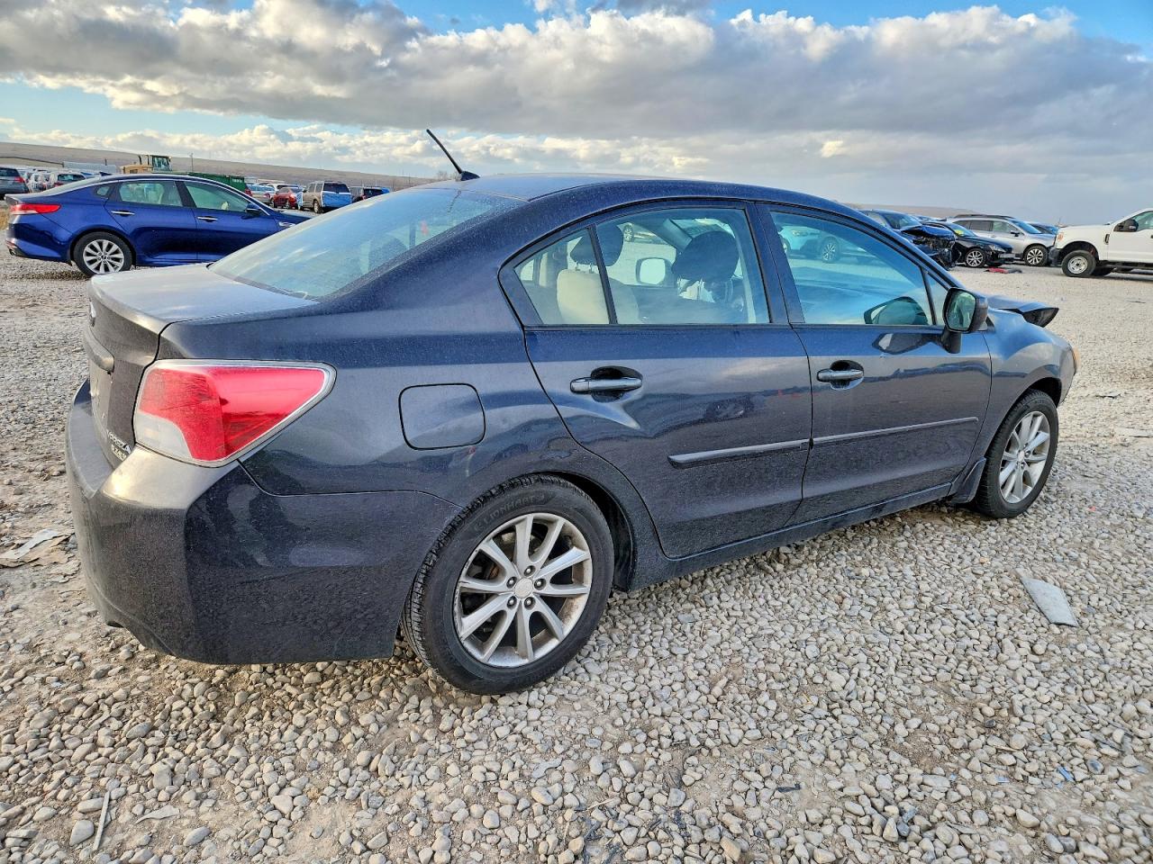 2012 SUBARU IMPREZA PREMIUM photo 3