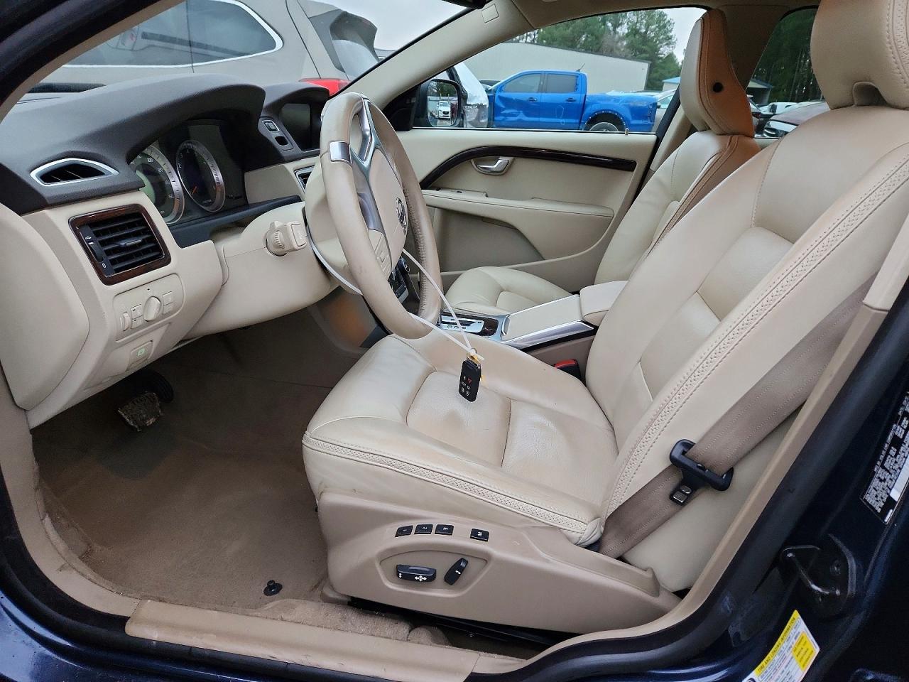 2012 VOLVO XC70 3.2 photo 7