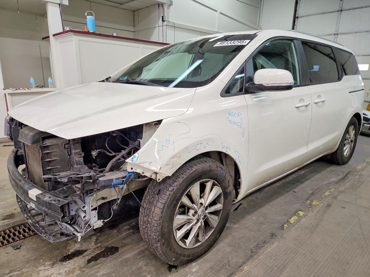 2017 KIA SEDONA
