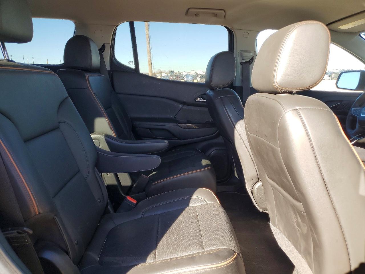 2023 GMC ACADIA AT4 photo 11