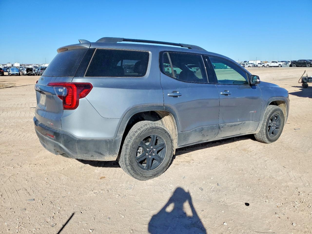 2023 GMC ACADIA AT4 photo 3