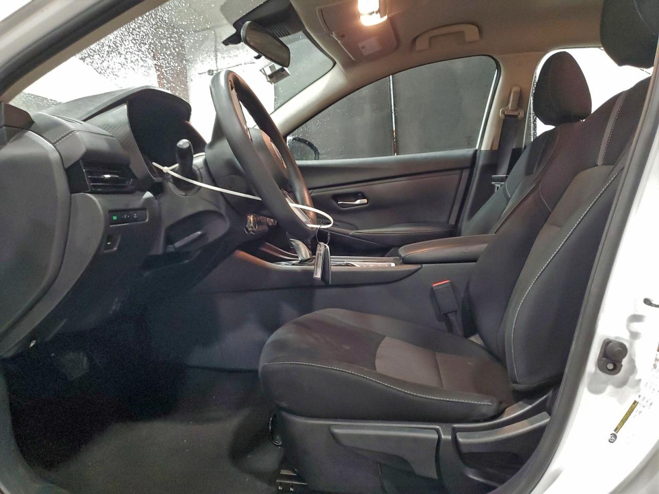 2025 NISSAN SENTRA SV photo 7