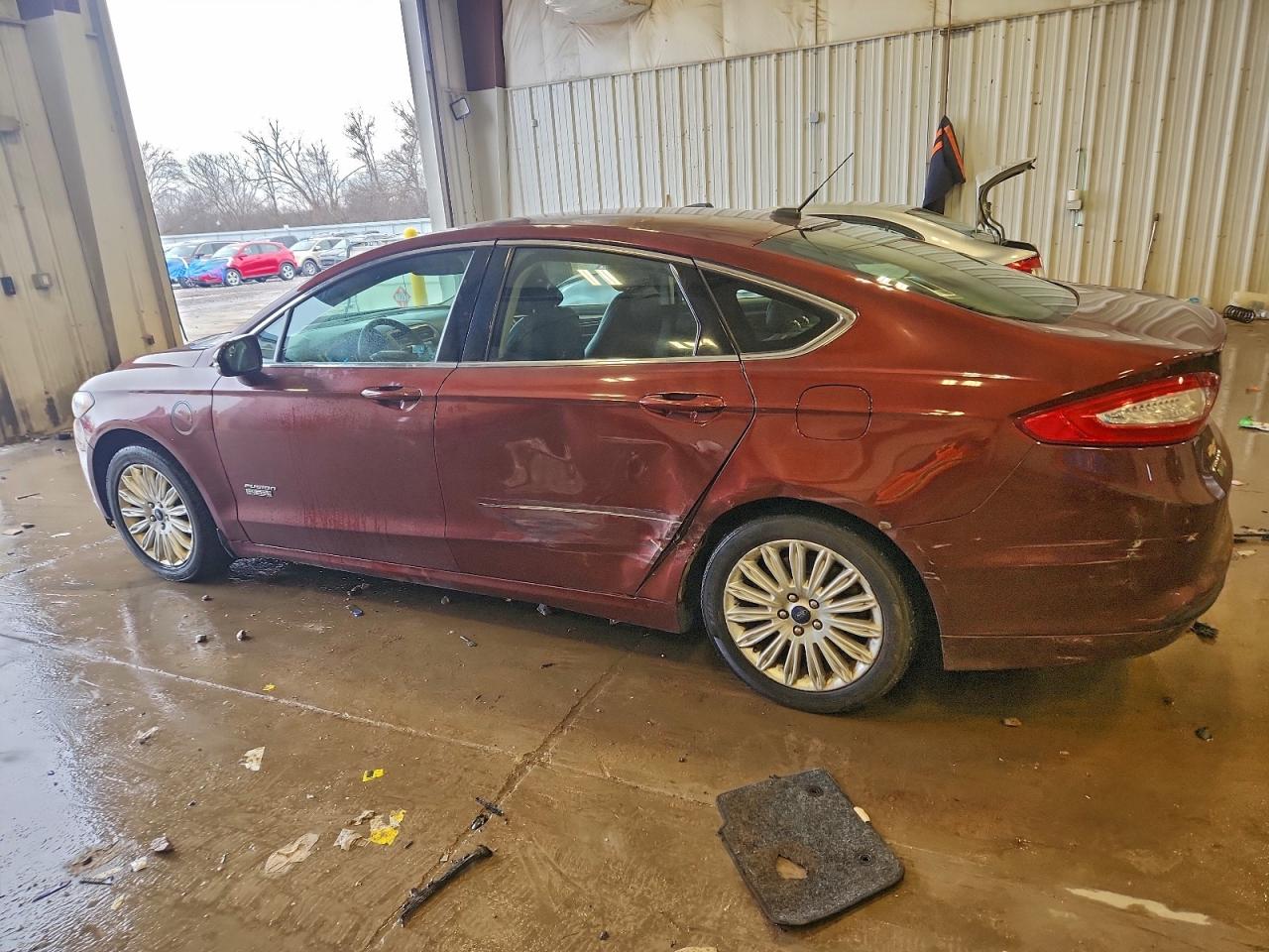 2015 FORD FUSION SE PHEV photo 2