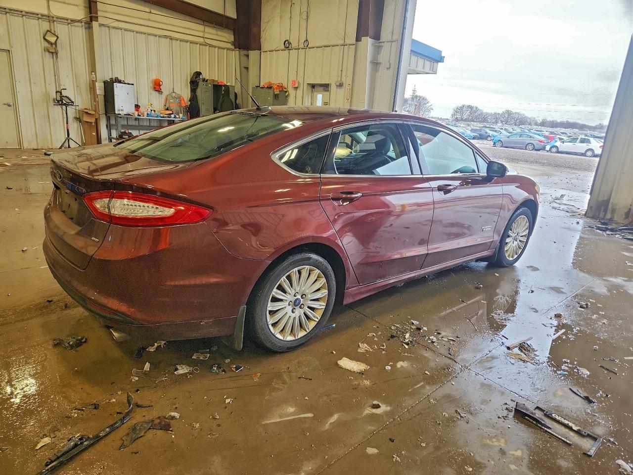 2015 FORD FUSION SE PHEV photo 3
