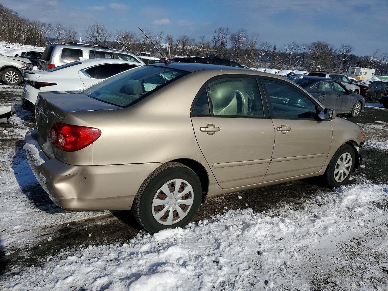 2006 TOYOTA COROLLA photo 5