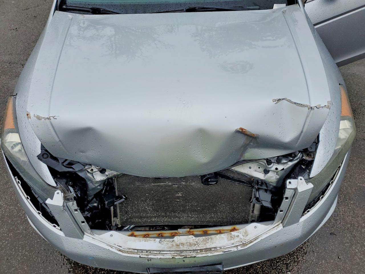 2009 HONDA ACCORD LX photo 11