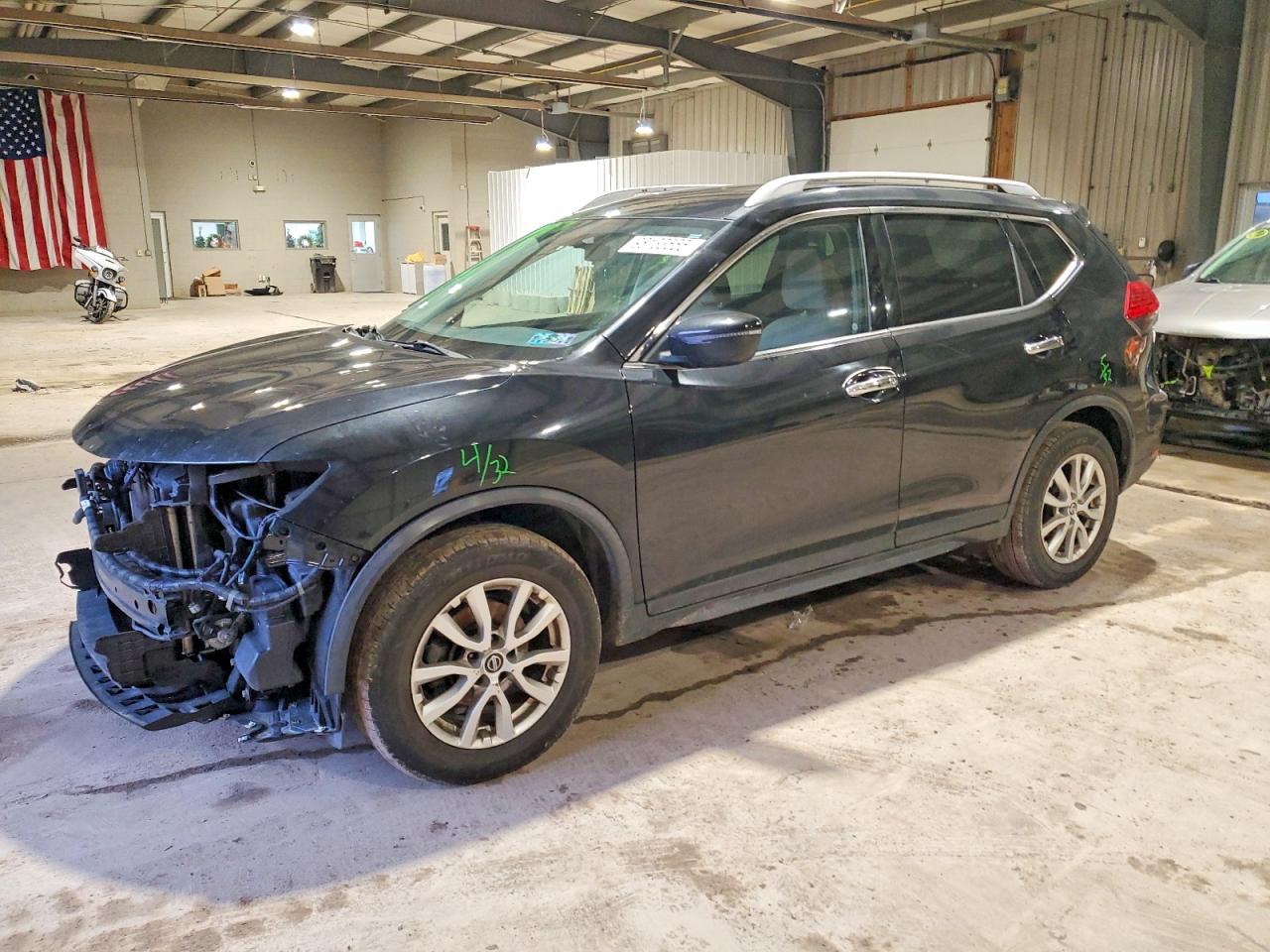 2017 NISSAN ROGUE
