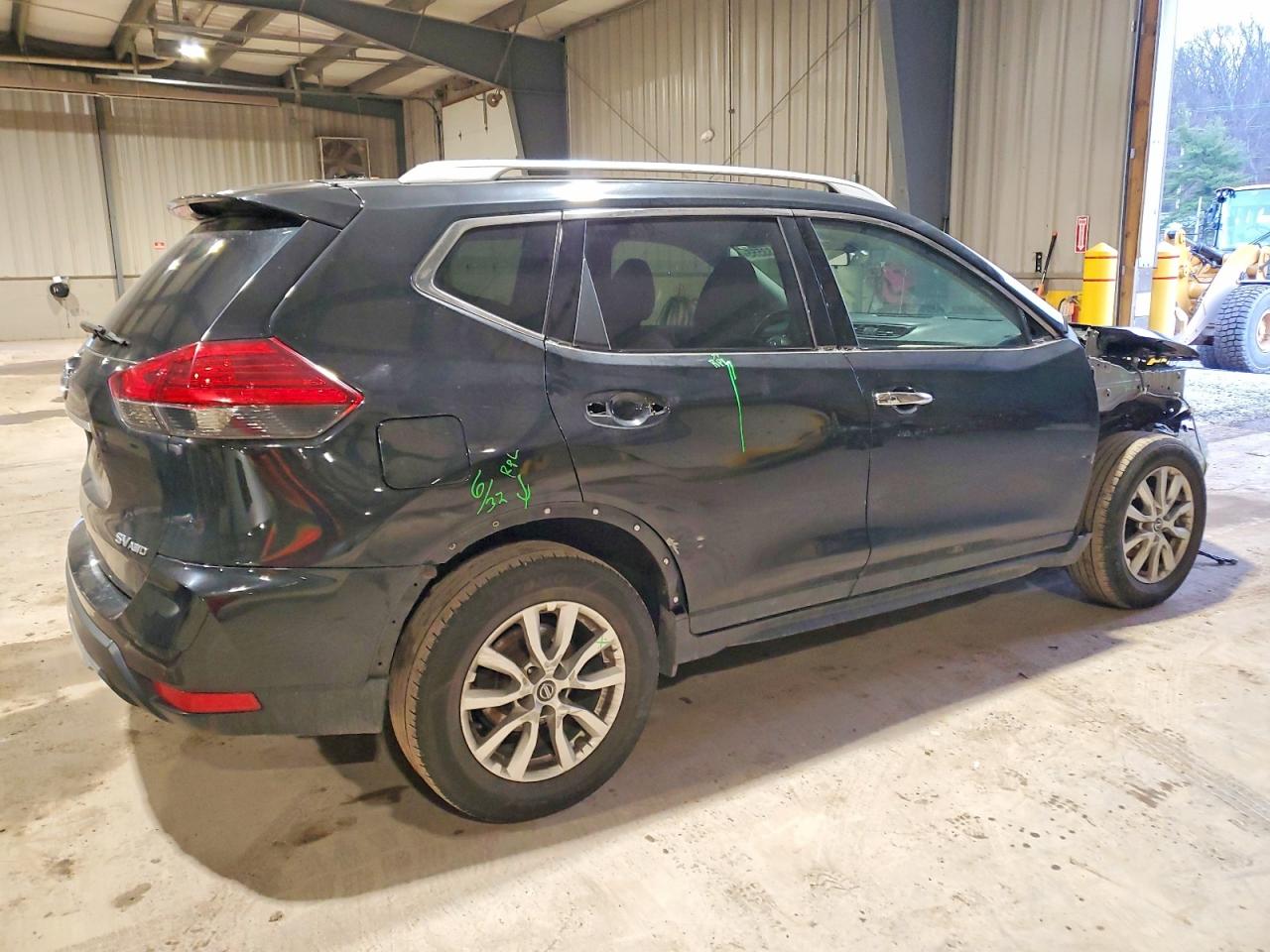 2017 NISSAN ROGUE S photo 3