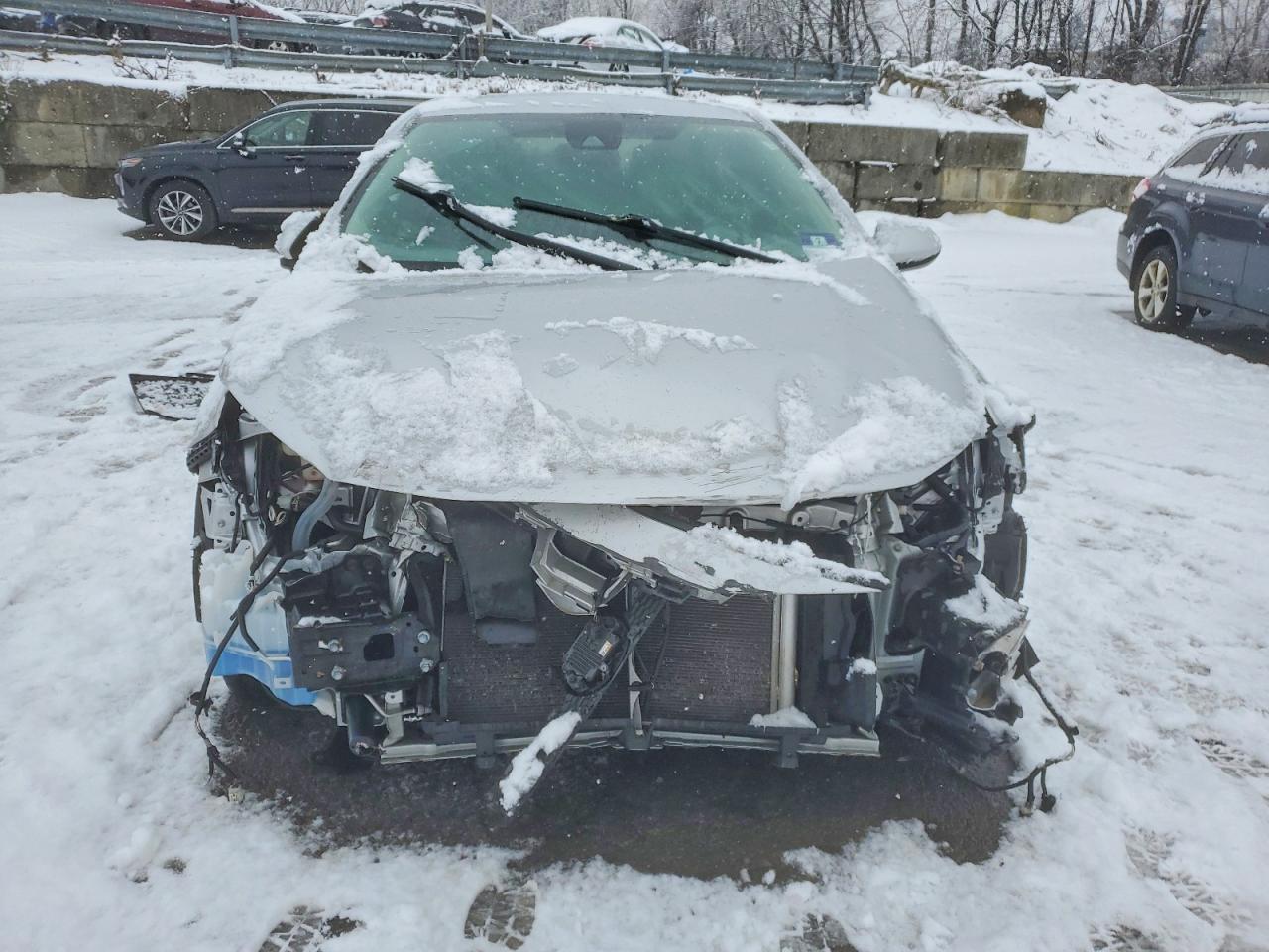 2020 TOYOTA COROLLA LE photo 5