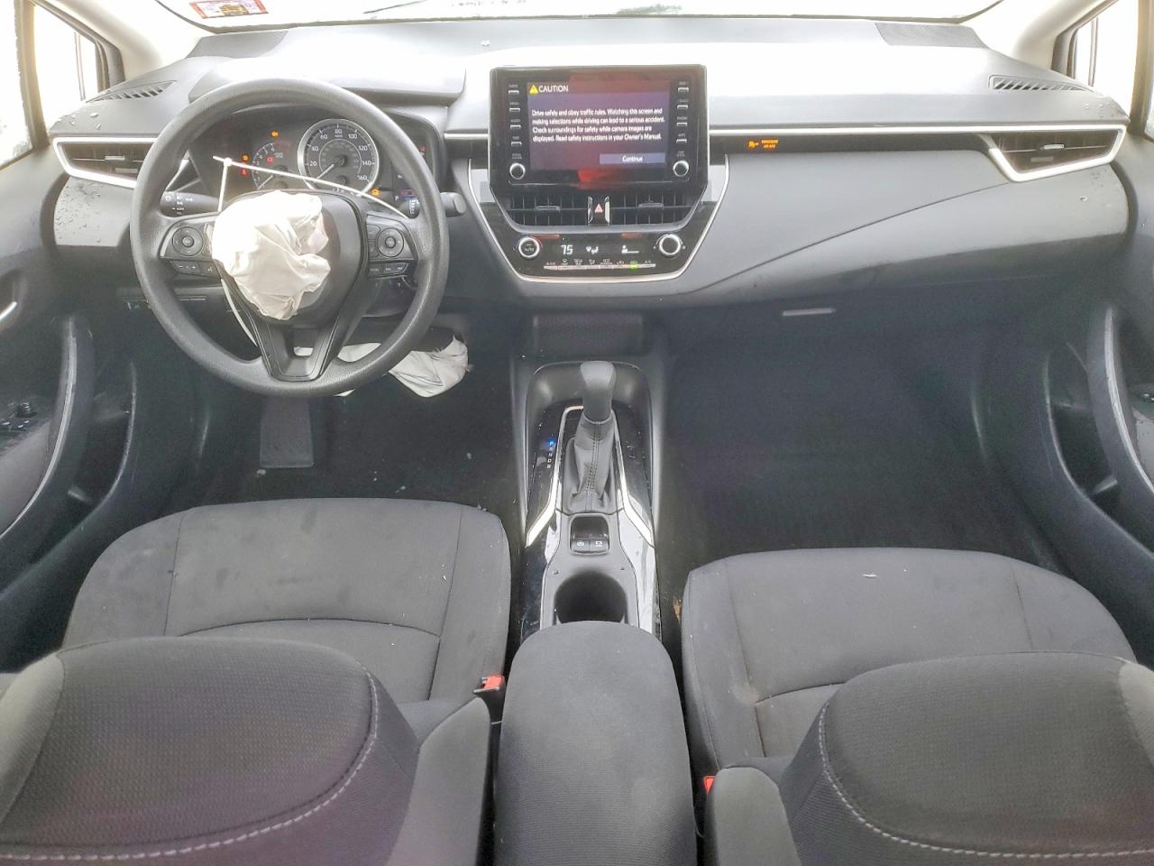 2020 TOYOTA COROLLA LE photo 8