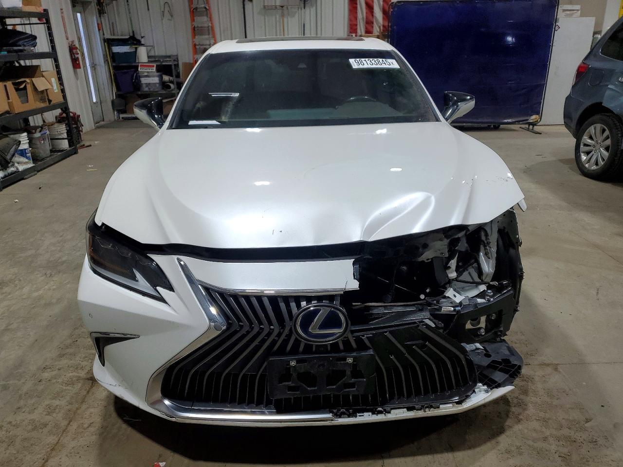 2021 LEXUS ES 300H LUXURY photo 5