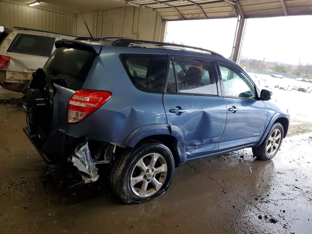 2010 TOYOTA RAV4 LIMITED photo 3