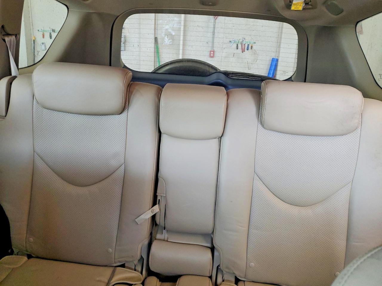 2010 TOYOTA RAV4 LIMITED photo 10