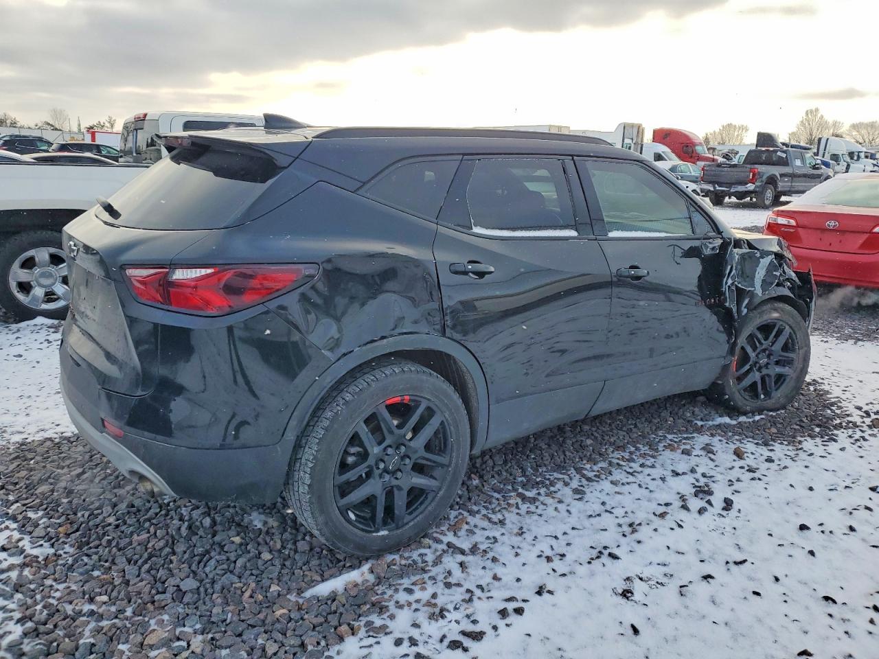 2020 CHEVROLET BLAZER 2LT photo 3
