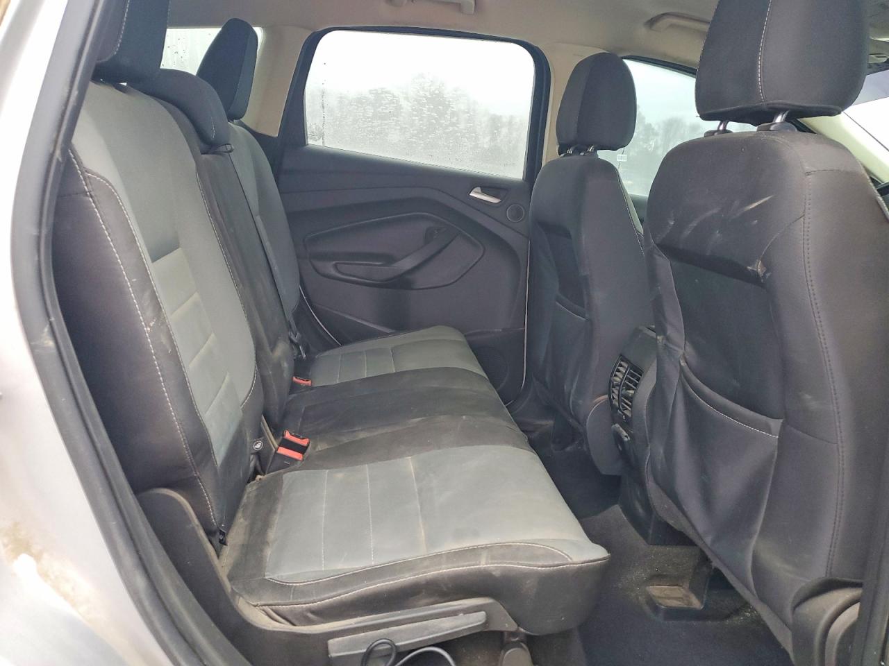 2016 FORD ESCAPE SE photo 11