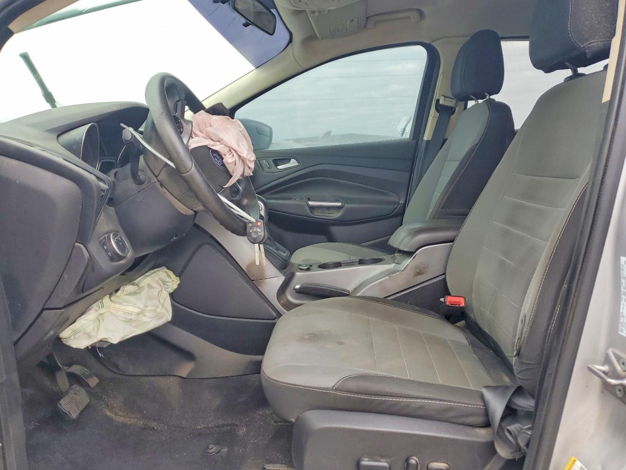 2016 FORD ESCAPE SE photo 7