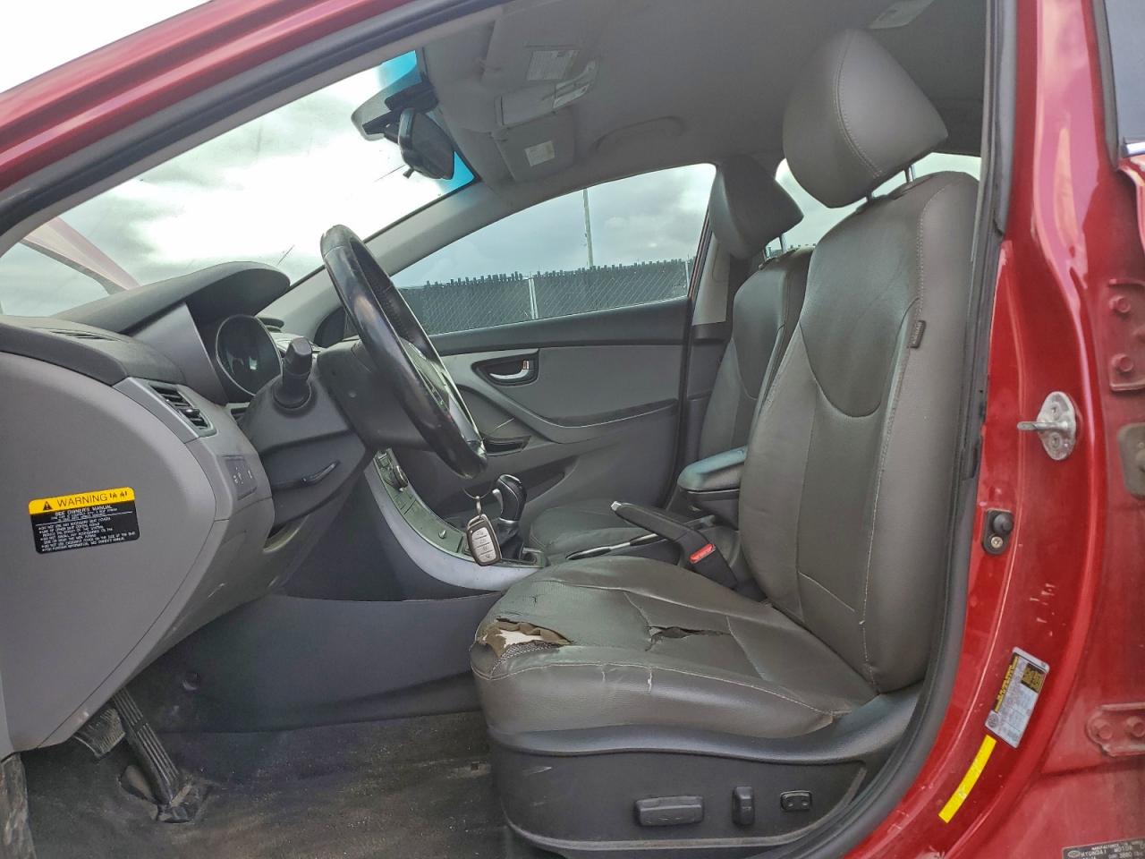 2016 HYUNDAI ELANTRA SE photo 7