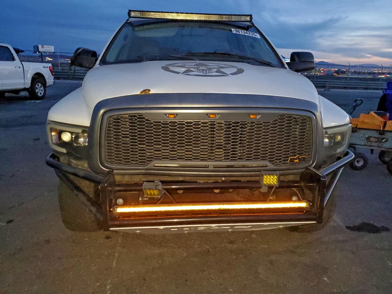 2002 DODGE RAM 1500 photo 9