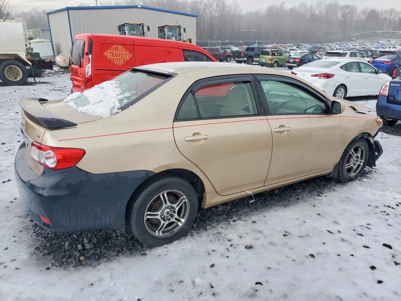 2011 TOYOTA COROLLA BASE photo 3
