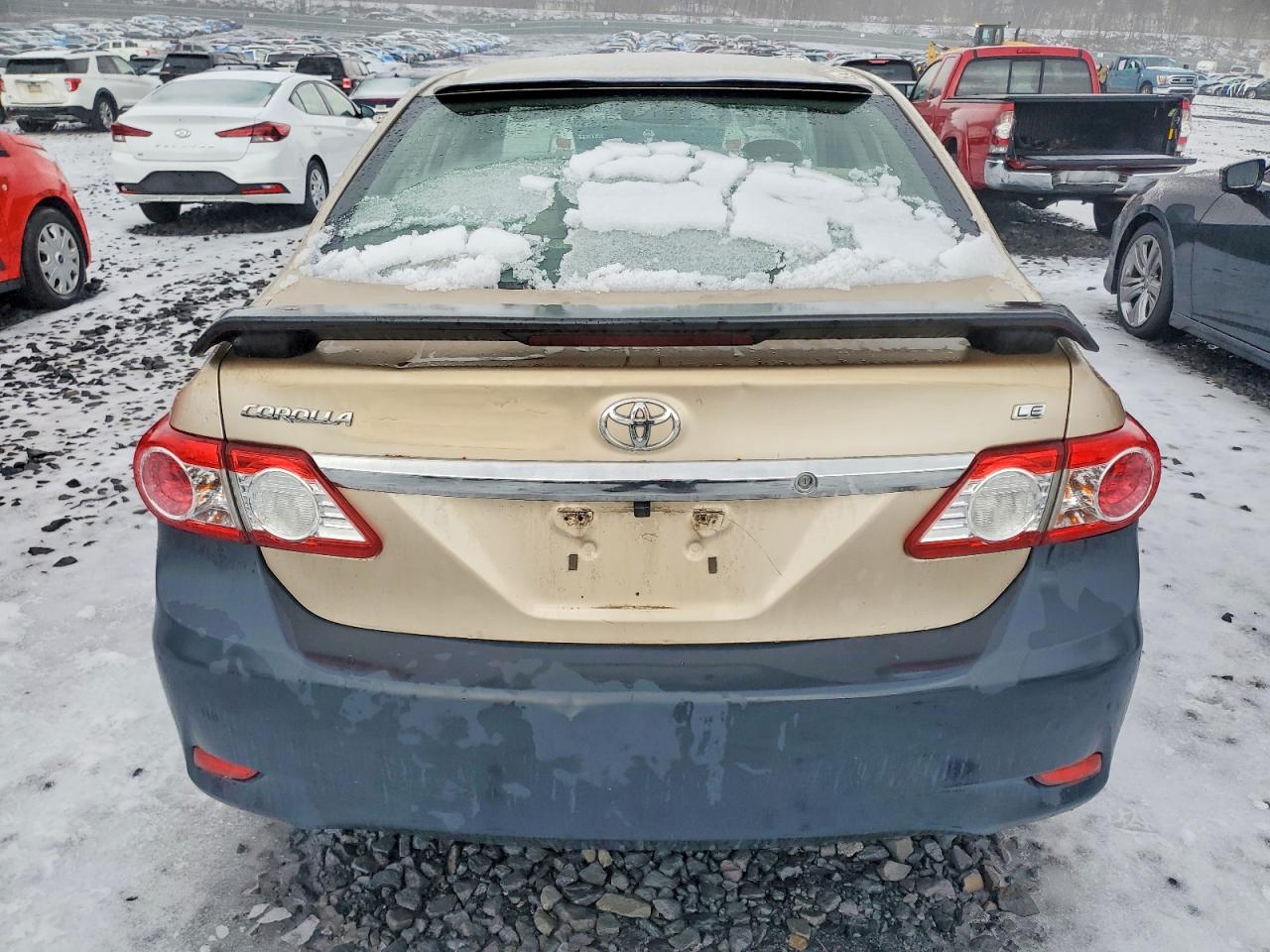 2011 TOYOTA COROLLA BASE photo 6